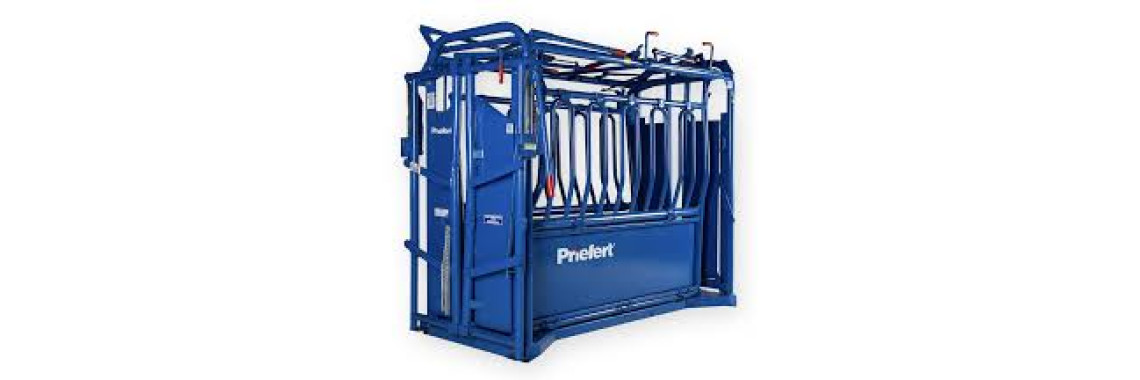 Priefert S04 Cage de Contention Bovin Professionnelle Squeeze Chute