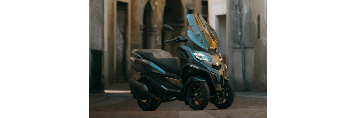 Piaggio MP3 530 Exclusive scooter trois roues 530cc
