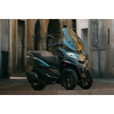 Piaggio MP3 530 Exclusive scooter trois roues 530cc Piaggio MP3 530 Exclusive scooter trois roues 530cc